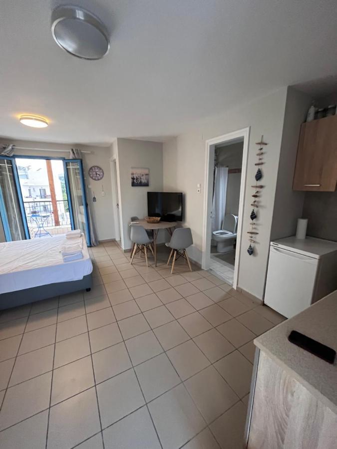 Hersonissos Centre Small Apartment Luaran gambar