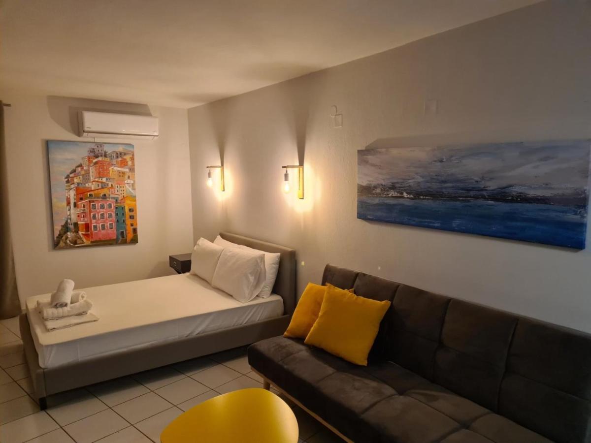 Hersonissos Centre Small Apartment Luaran gambar